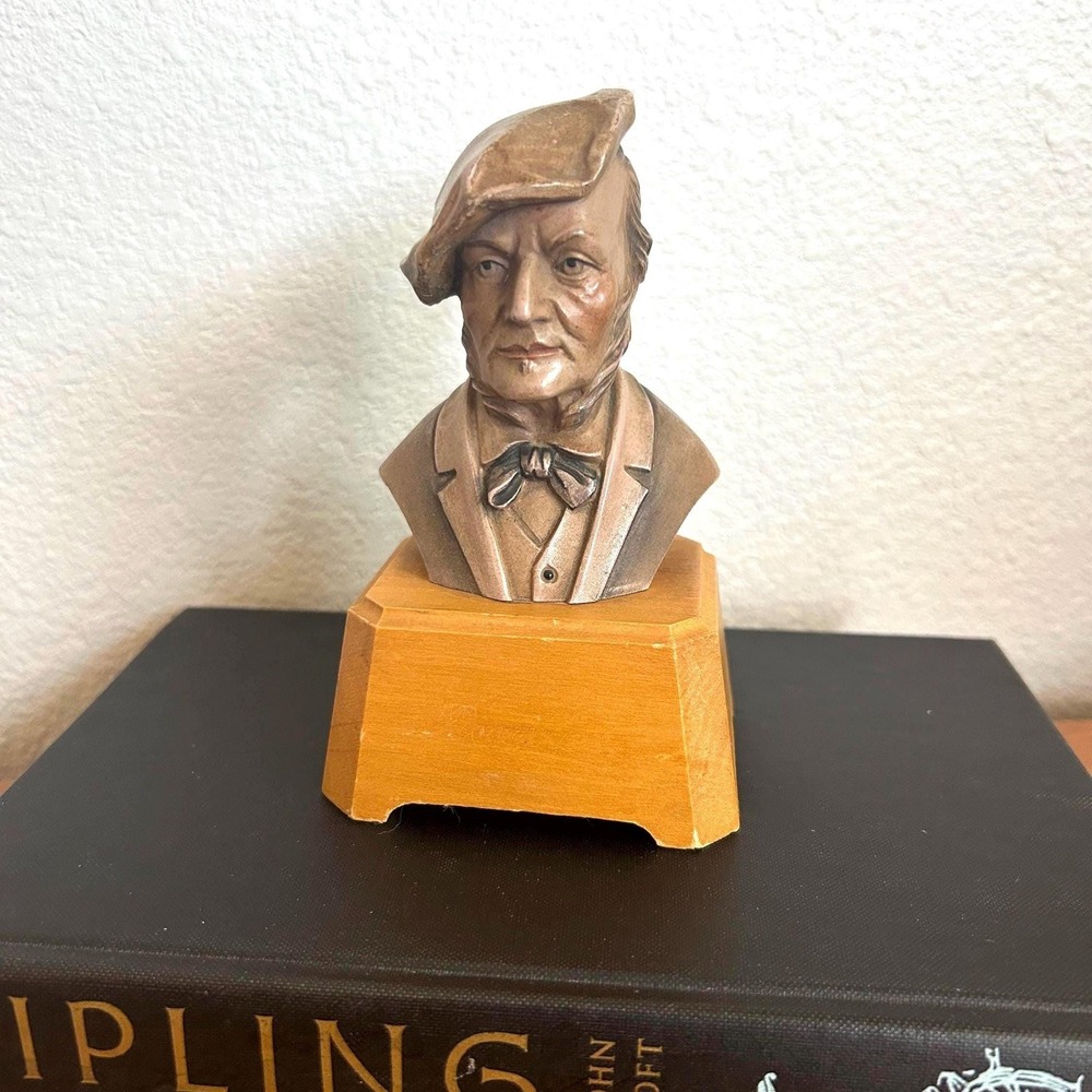Vtg 1957 German Composer Richard Wagner Bust‎ Music Box  Plays Wedding March